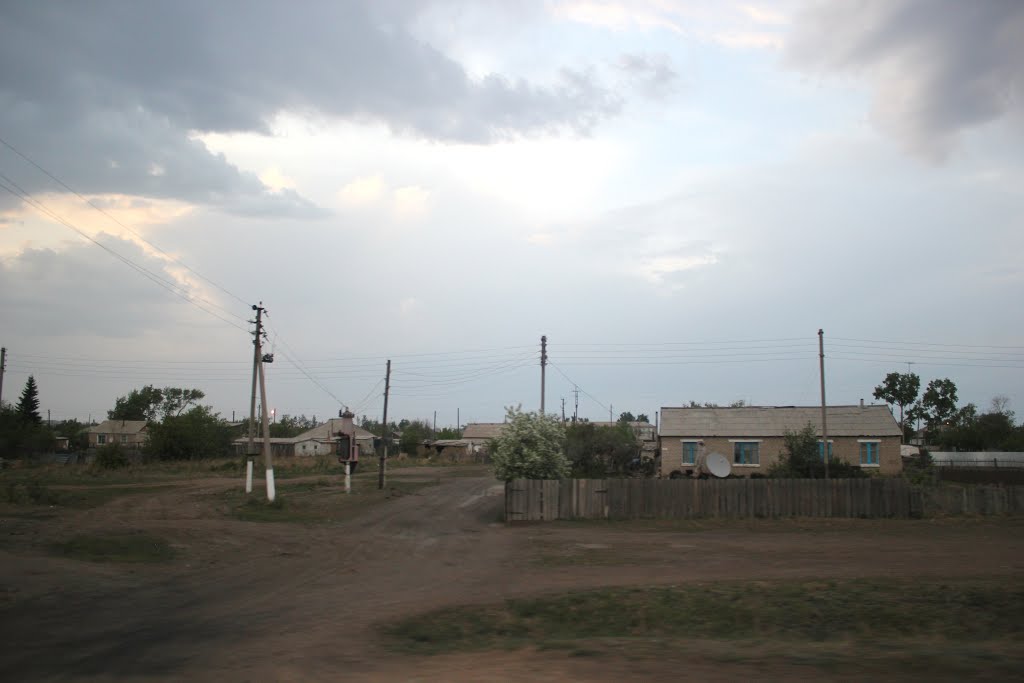 2014_05_16 дорога в поселок