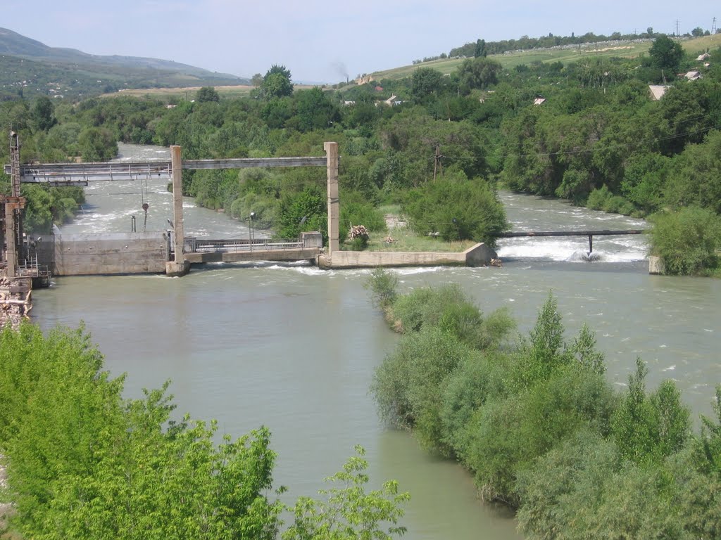 Платина  р.Кора