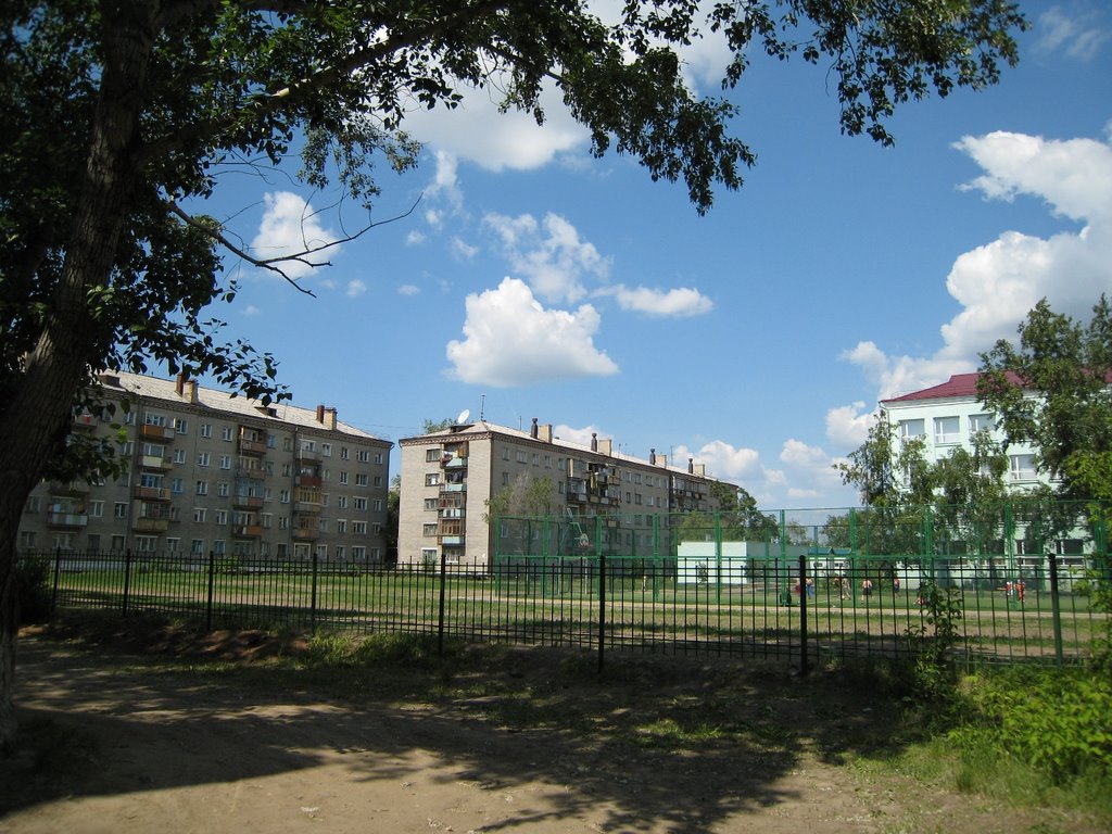 1 школа футбольное поле