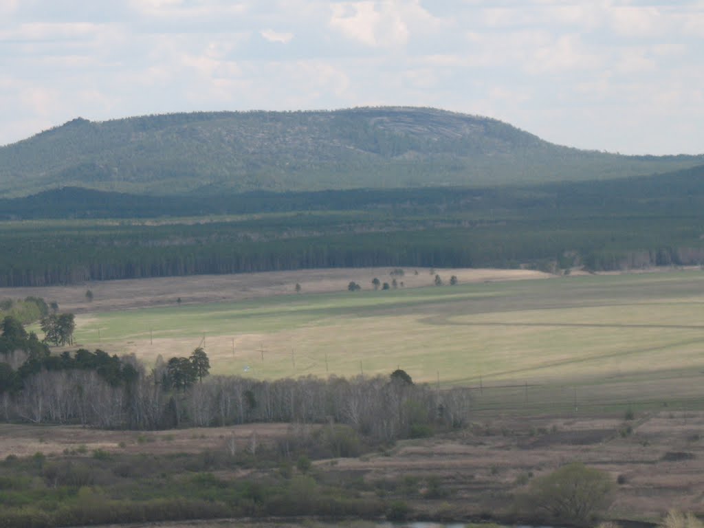 Синюха(вид с Могильной сопки)