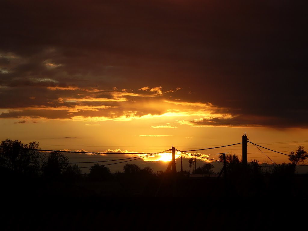 Закат на улице Правды (Sunset at Prawda street)