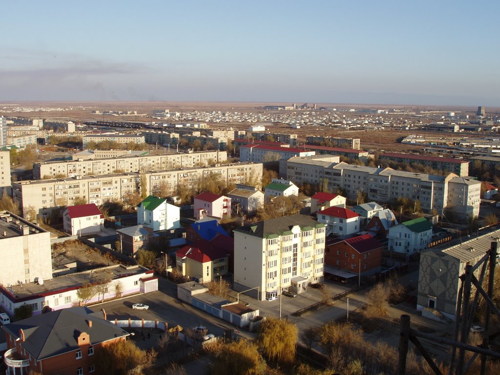 Вид на жилые дома в районе площади им.Курмангазы