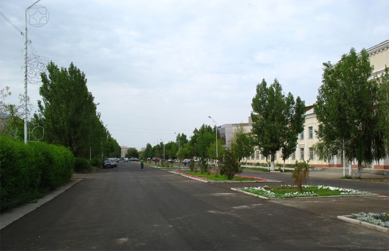 newly built road in Kyzylorda
