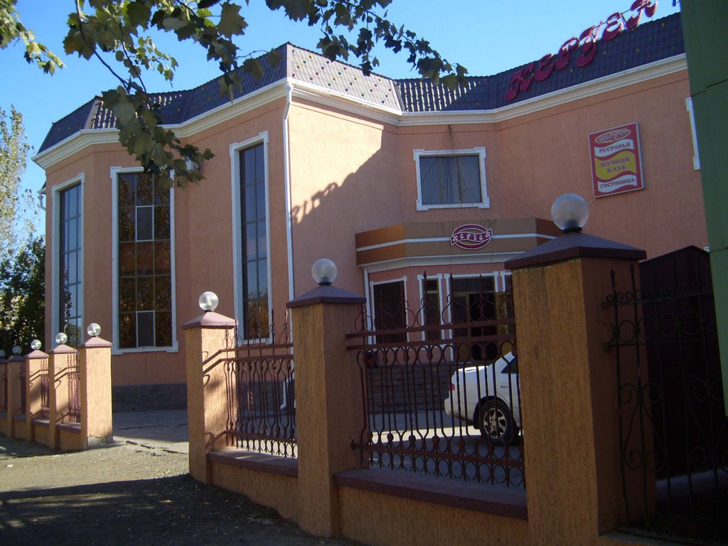 Hotel 3