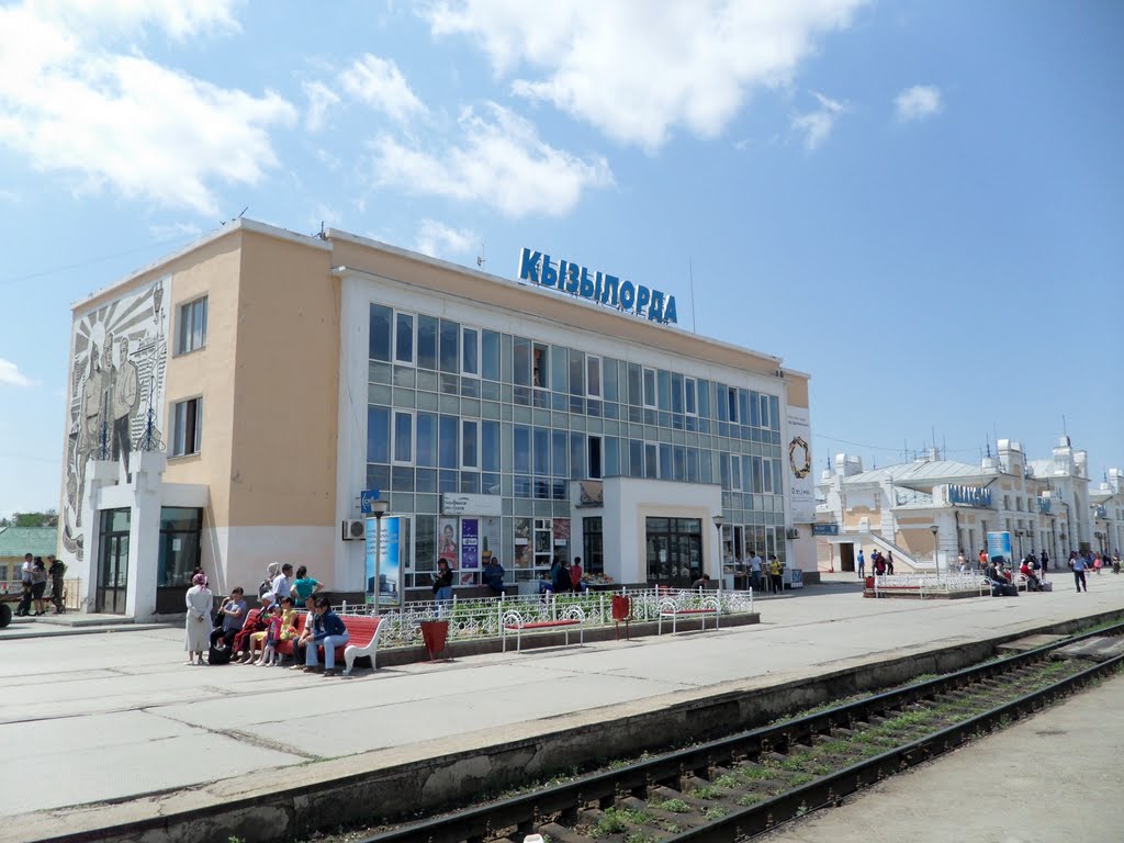 Кызылорда,перон.