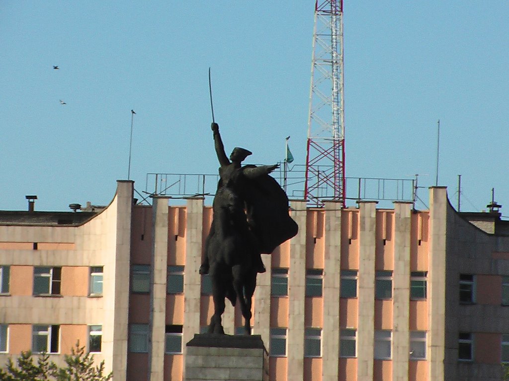Памятник Чапаеву