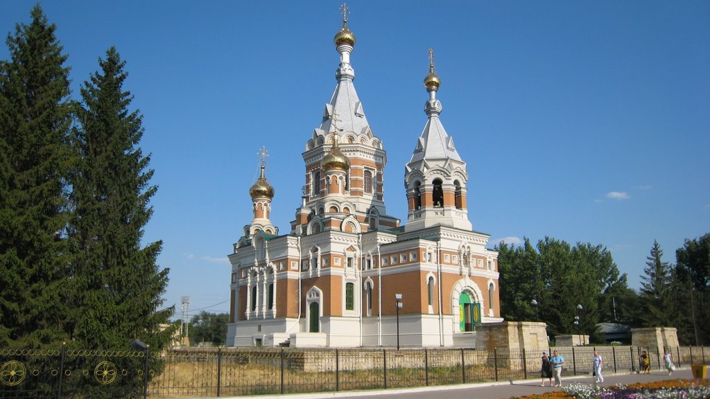 храм