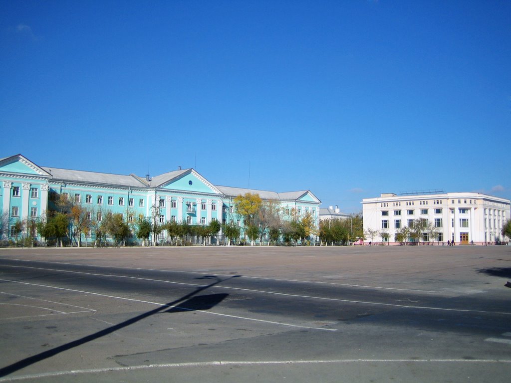 Площадь Ленина. Вид на штаб.