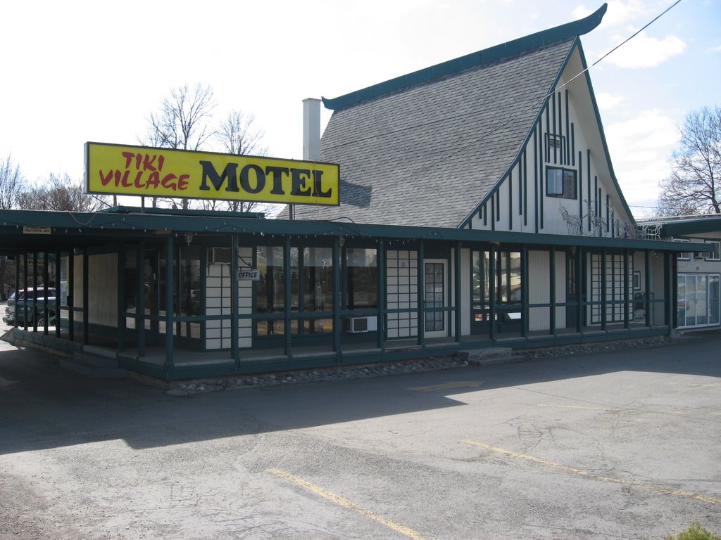 Tiki Village Motel