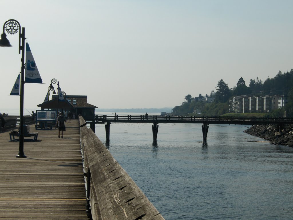 Campbell River. Discovery Pier_100815
