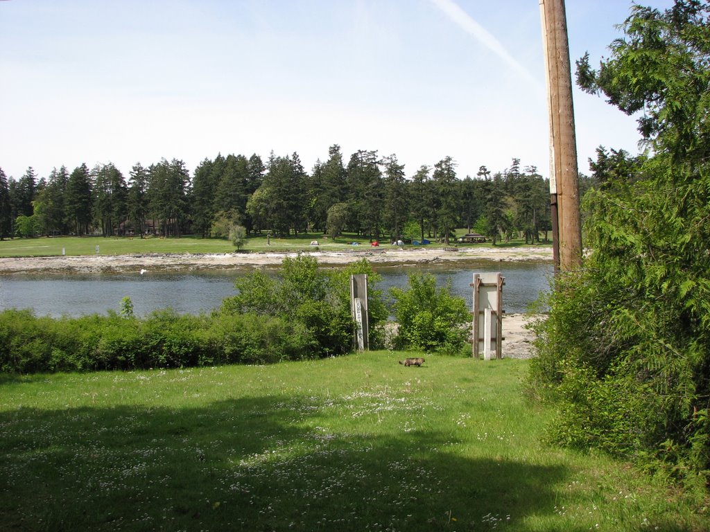 Protection Island (Nanaimo) - looking over to Newcastle Island