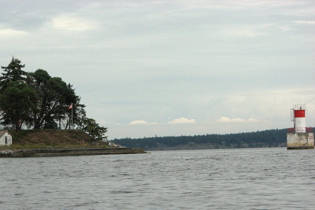 Light at Gallows Point on Protection Island - Nanaimo Harbour