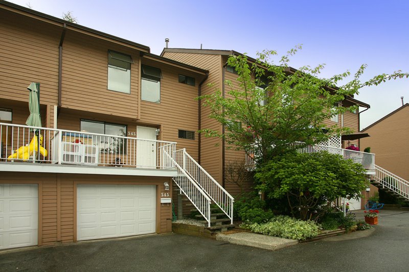 545 Carlsen Place, Port Moody, BC