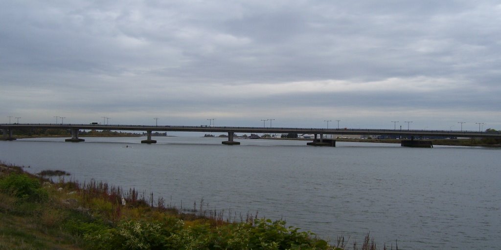 No. 2 Road Bridge, Richmond