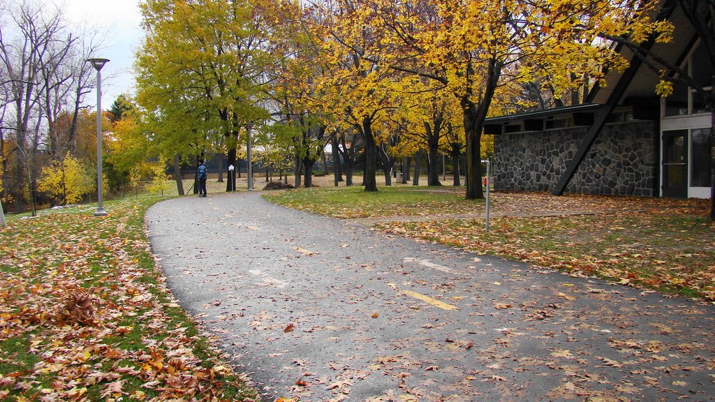 Piste Piéton et cycliste du Parc Woodyatt