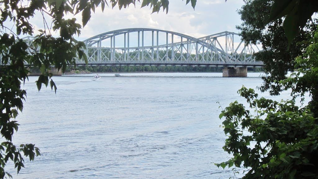 Pont Lachapelle Bridge, over DesPrairies River in between Montreal and Laval