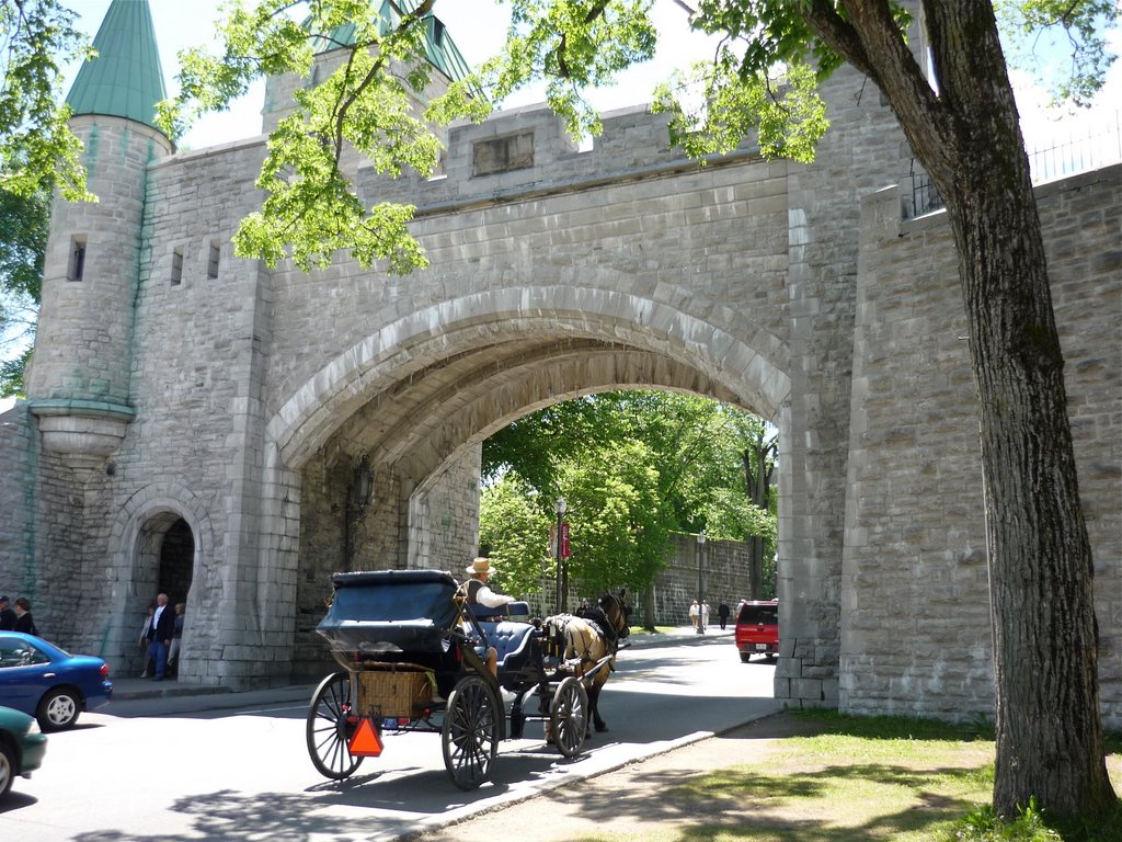 Porte St-Louis