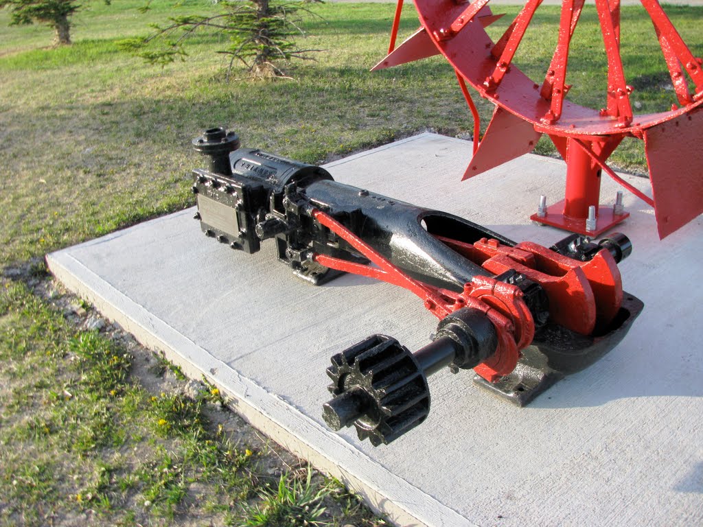 Paddlewheeler Steam Engine