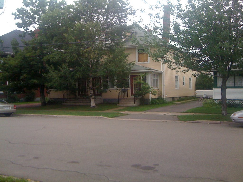 Givan Dr, Moncton NB, Canada