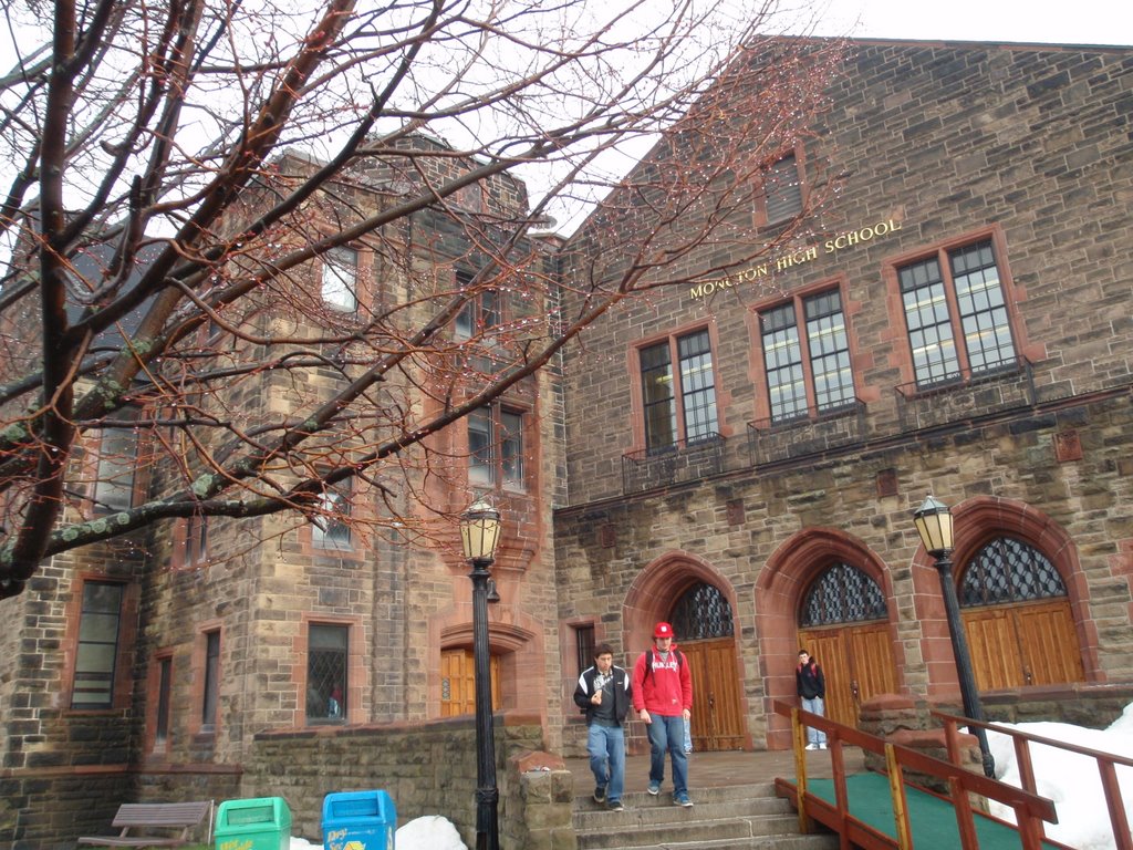 Moncton High School (in front of)