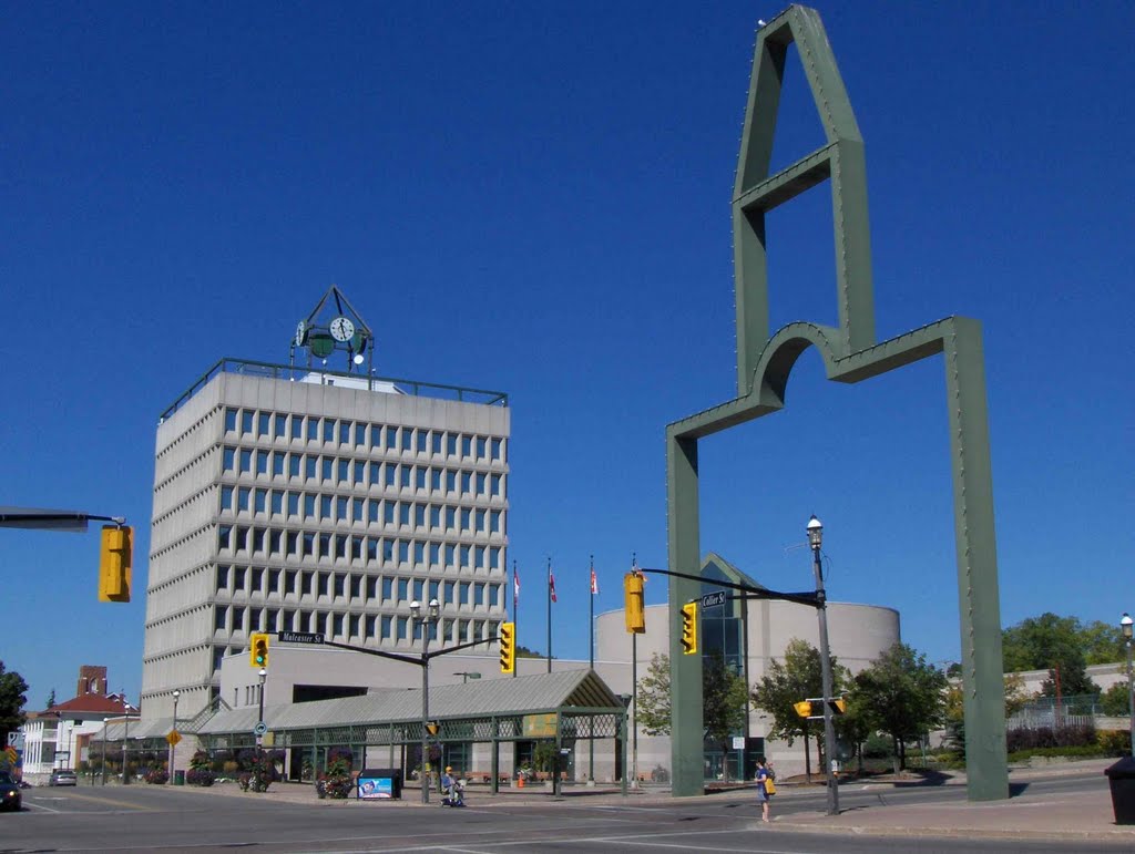 Barrie Farmers Market/City Hall, GLCT