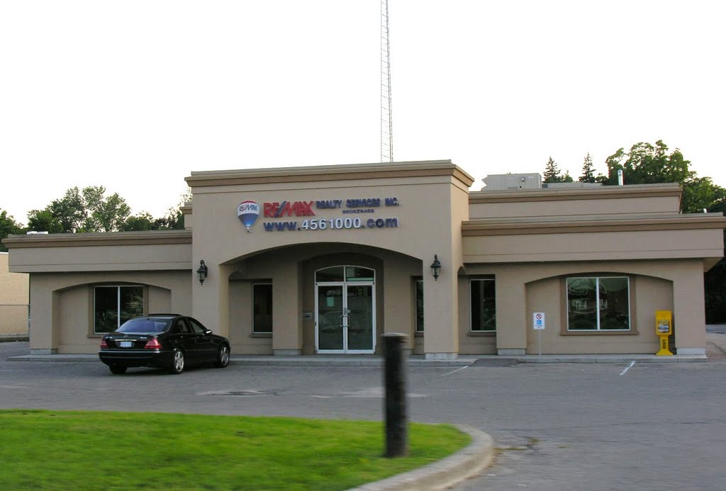 RE/MAX Realty Services Office