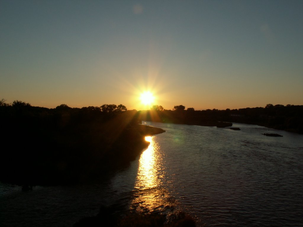Lorne Bridge sunset