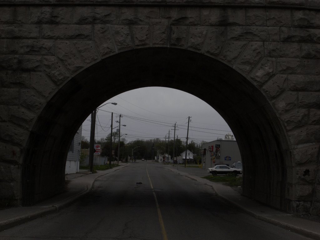 Train Tunnel