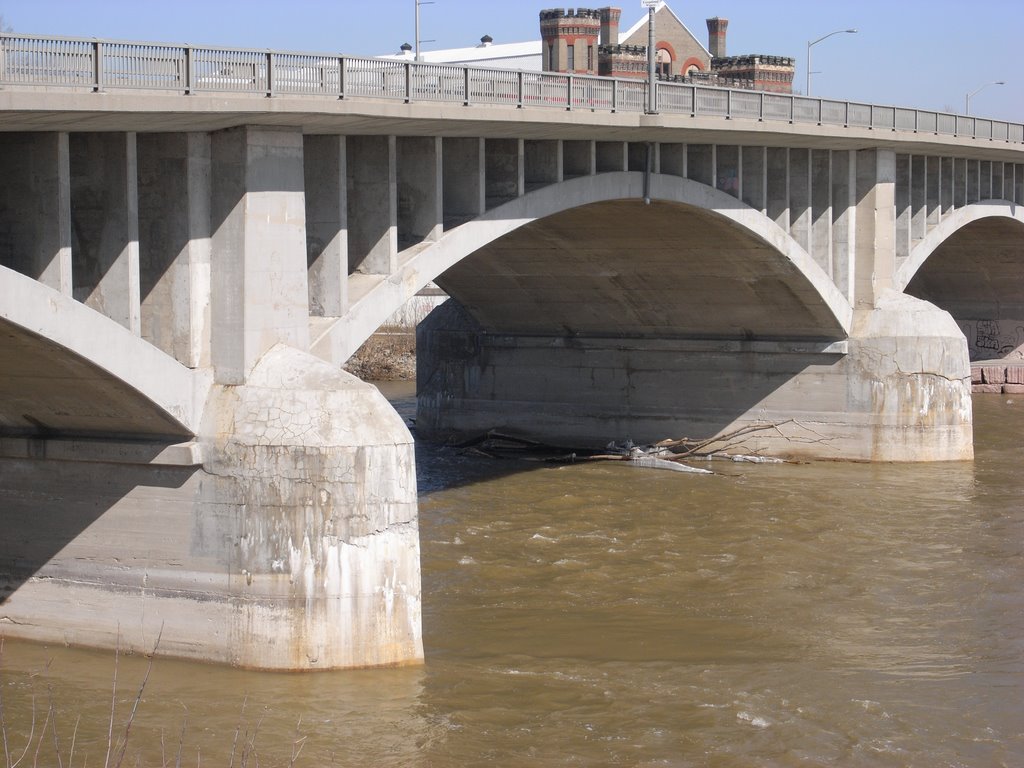 Lorne Bridge