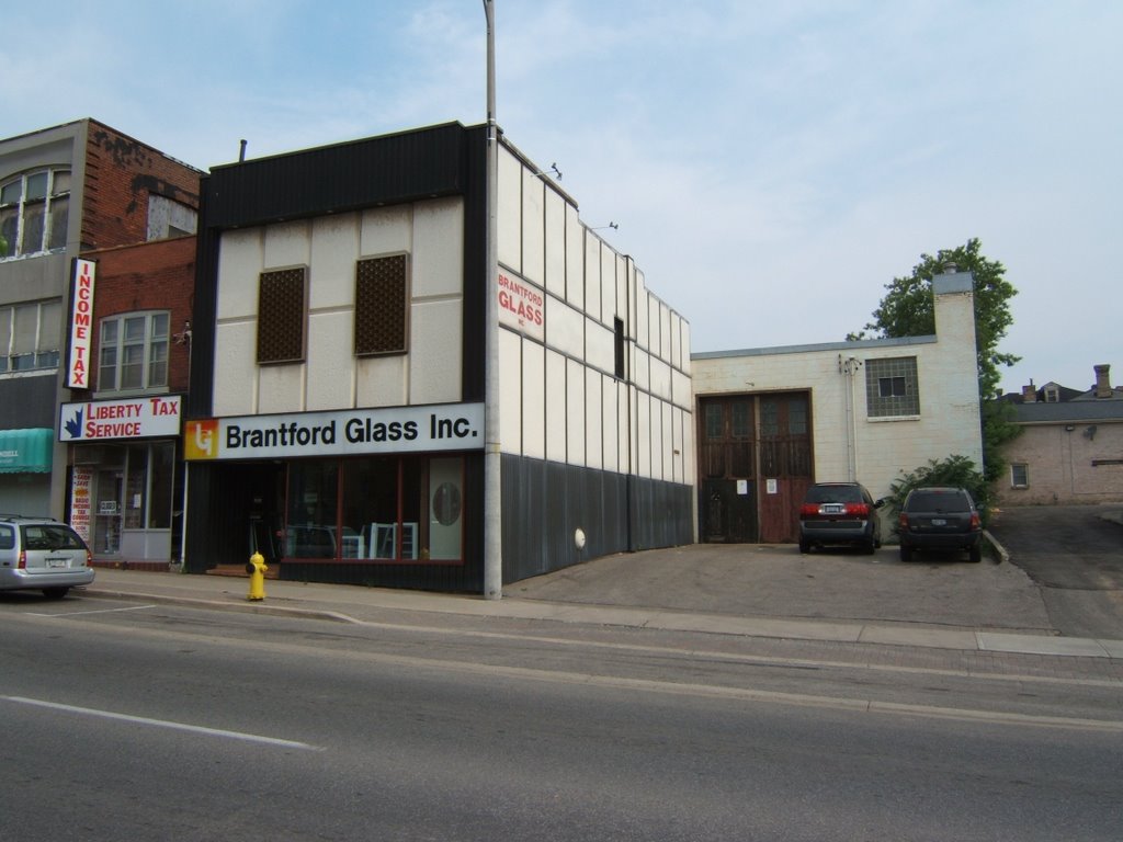 152 Dalhousie Street, Brantford, Ontario, May 30 2006