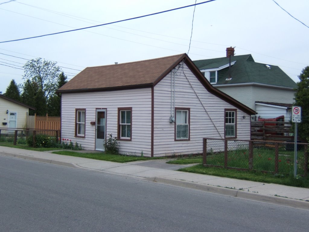 4 Spring Street, Brantford, Ontario, May 24 2006