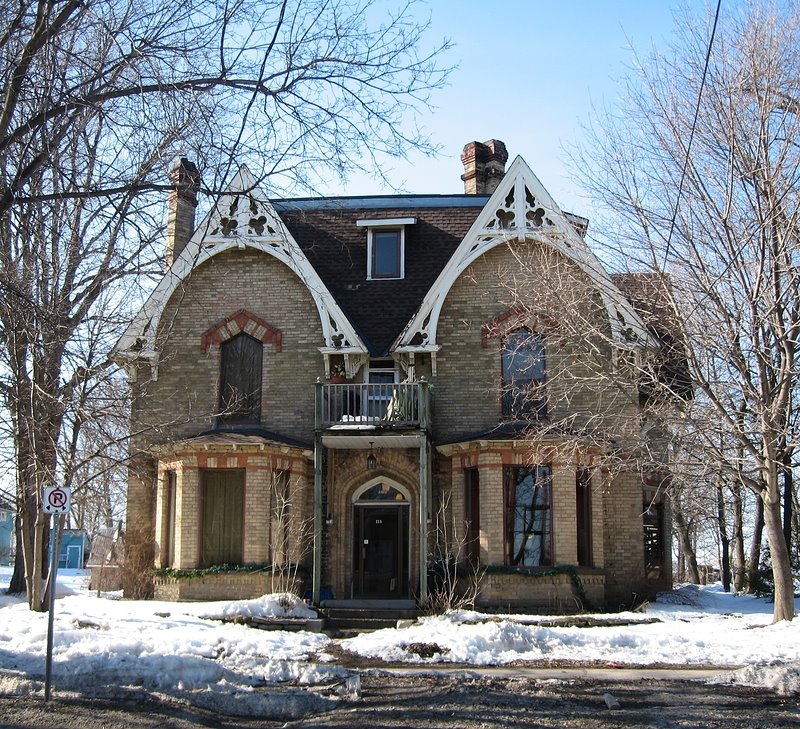 House, Brockville, ON