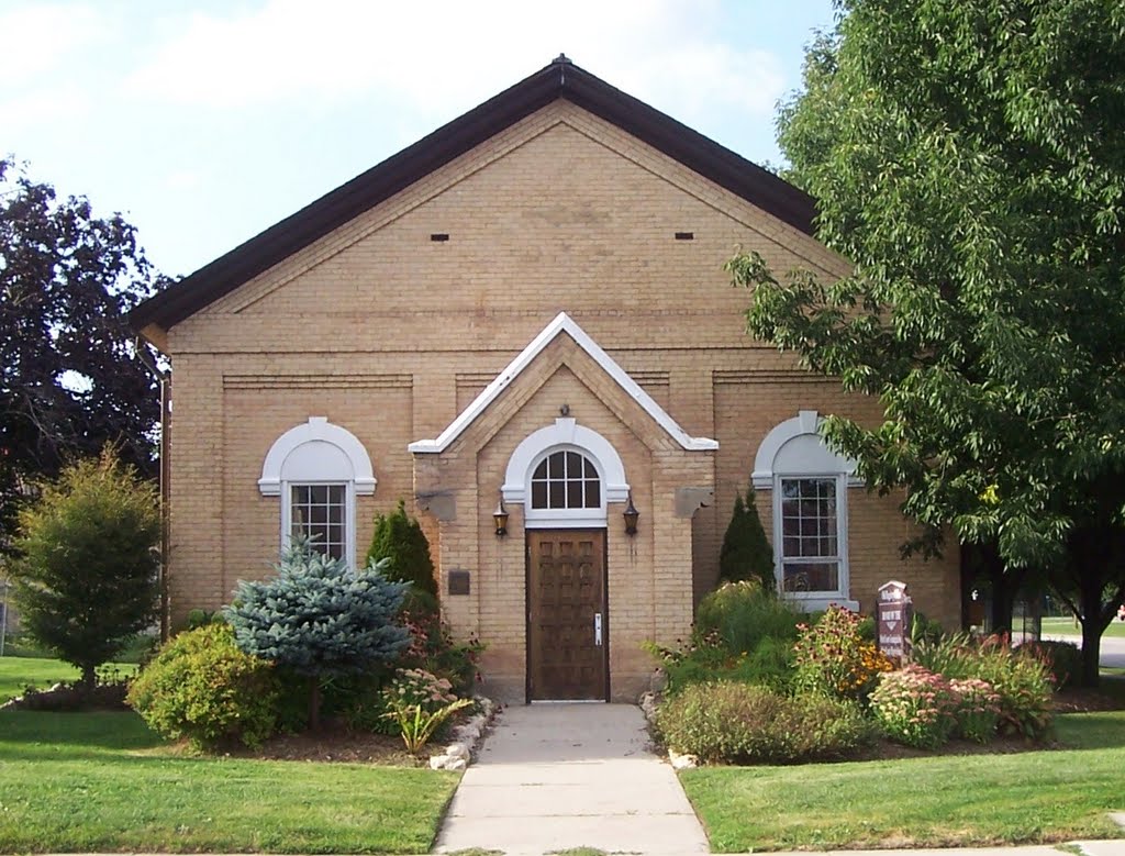WOODSTOCK - former Oxford County Land Registry Office