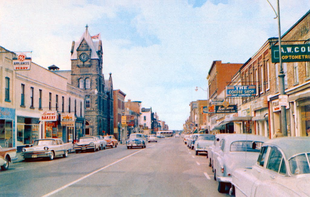 Dundas Street in Woodstock, Ontario
