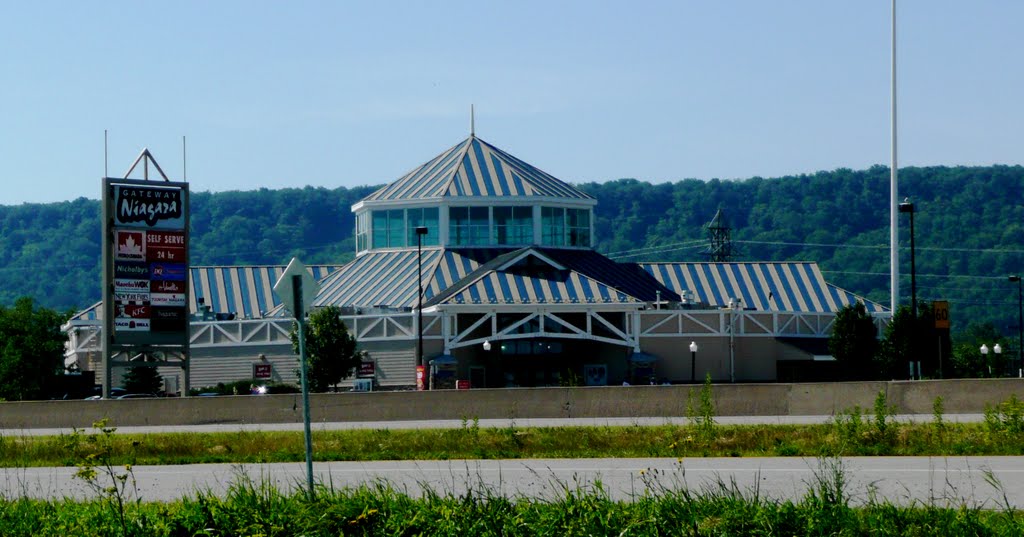Niagara Gateway Centre - Grimsby (Tourist Info)
