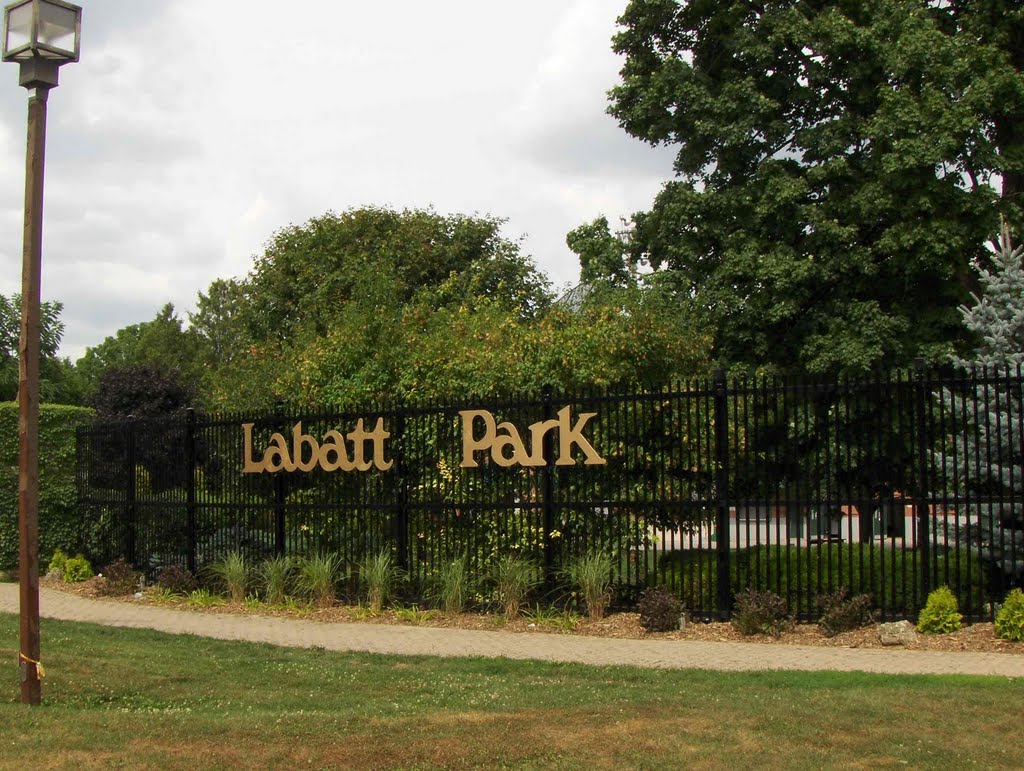 Labatt Memorial Park, GLCT