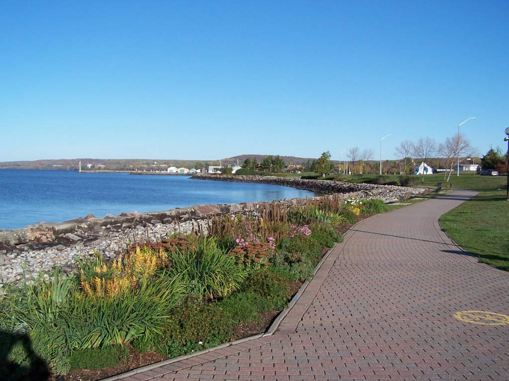 Lake Nipissing at North Bay, October 2007