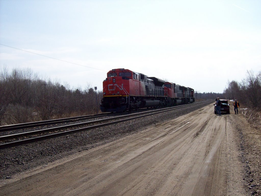 Engine 8811 at North Bay Transfer