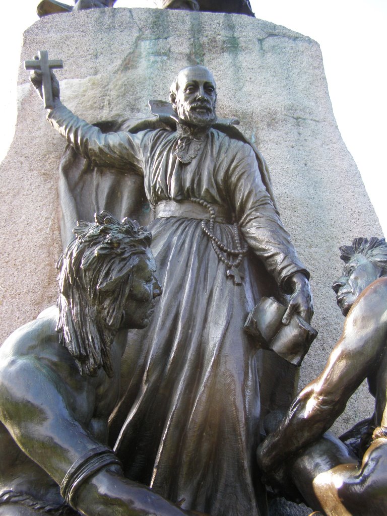 Champlain Monument Sculpture, Orillia, Ontario