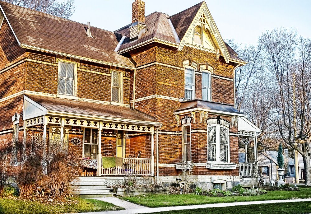 Orillia - Cavana House