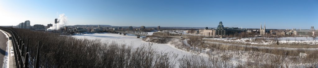 The Ottawa river seen from Parliament Hill