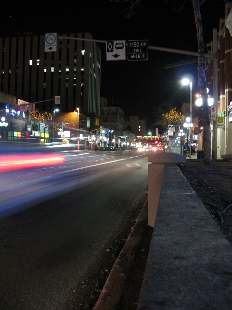 Rideau street at night - March 2007