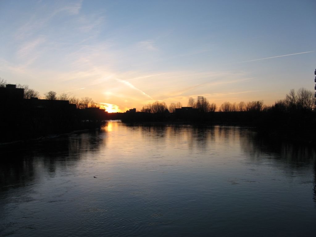 Ottawa river sunset - March 2007