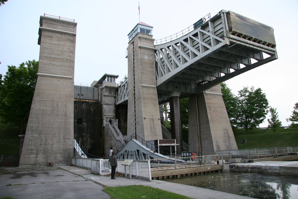 Peterborough lift lock