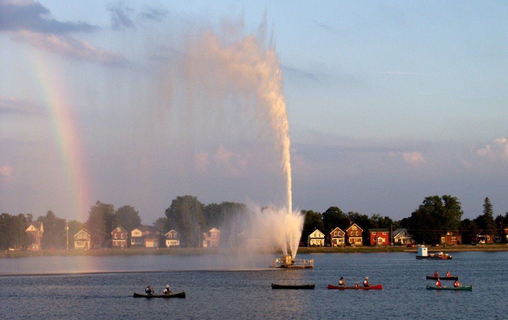 Centennial Fountain Raindow