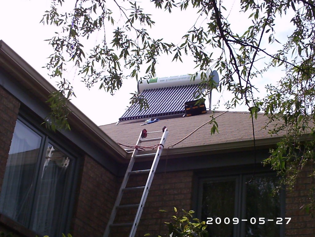 Solar Water Heating System416-886-2880