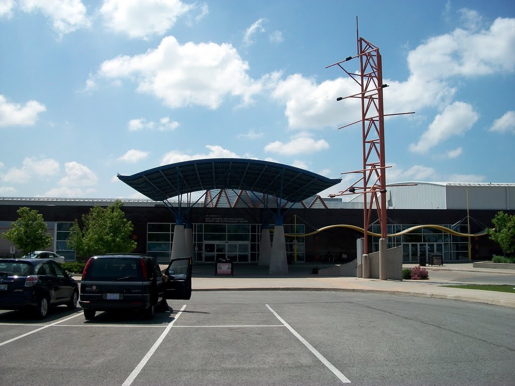 Seymour-Hannah Sports and Entertainment Centre