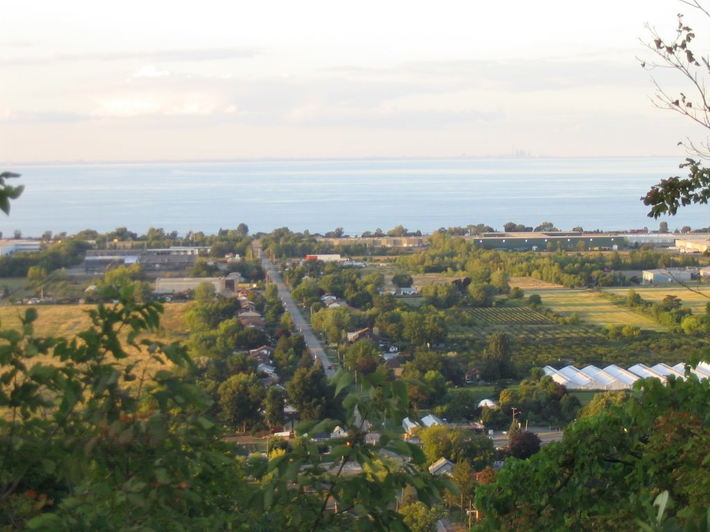 McNeilly Road from atop the escarpment