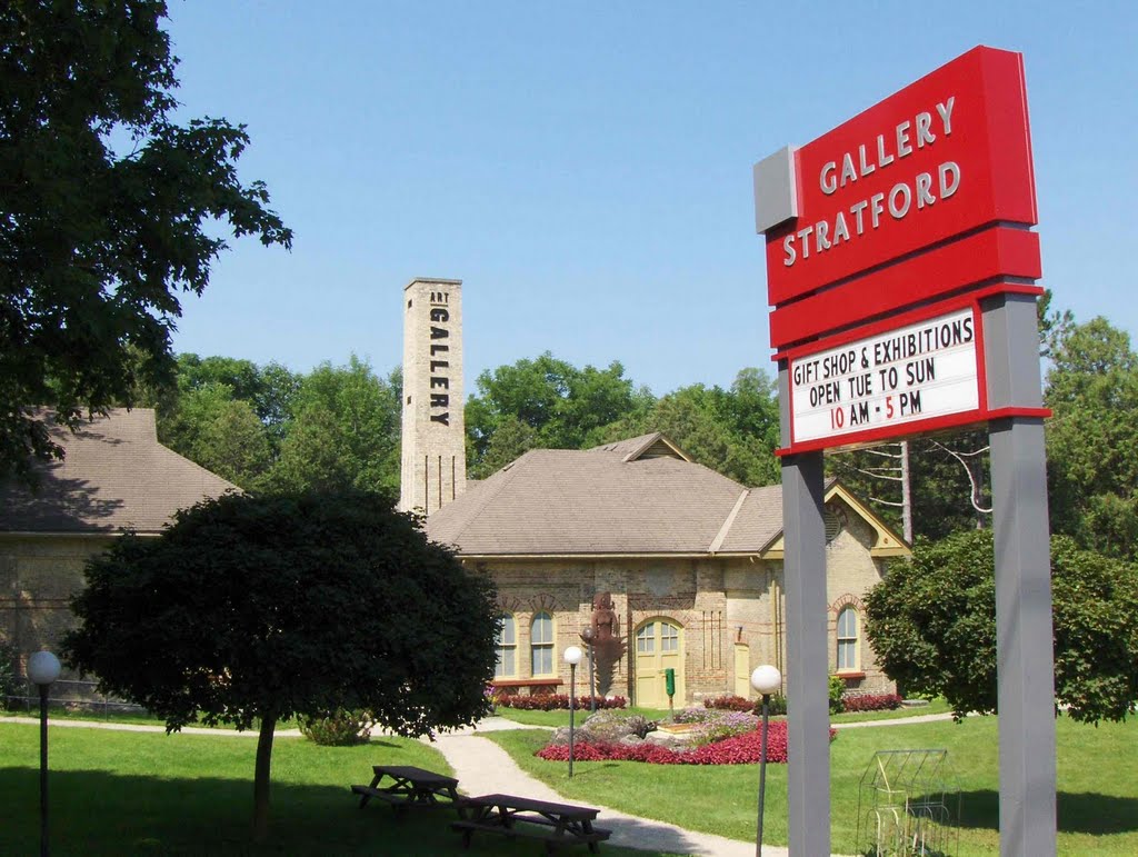 Gallery Stratford, GLCT