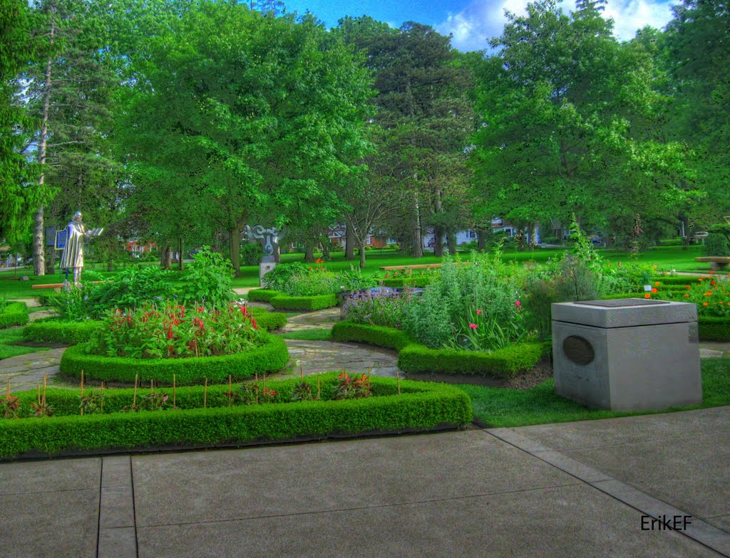 Festival Theatre Gardens